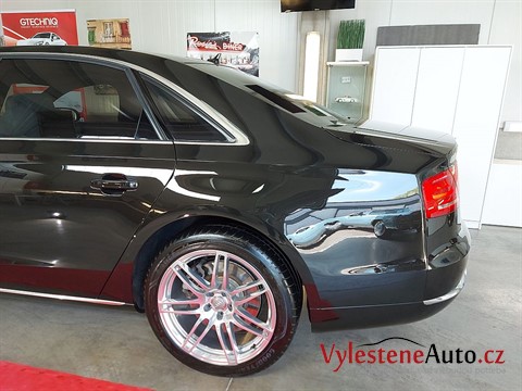 Audi A8 L