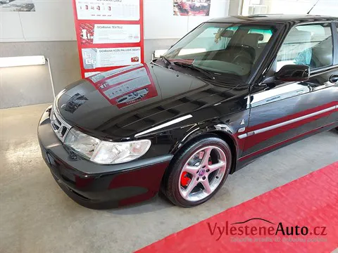 Saab 9-3 Viggen - Vícekrokové leštění a keramická ochrana laku