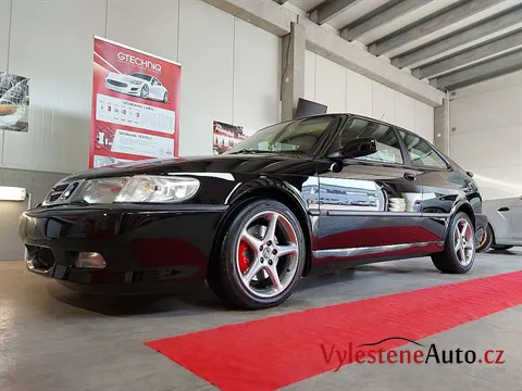 Saab 9-3 Viggen - Vícekrokové leštění a keramická ochrana laku