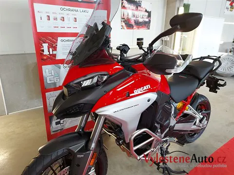 Ducati Multistrada - Leštění a keramická ochrana laku