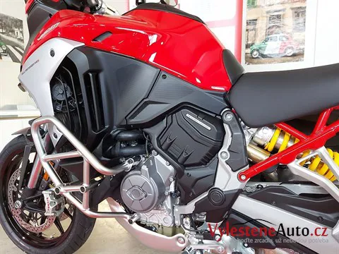 Ducati Multistrada - Leštění a keramická ochrana laku