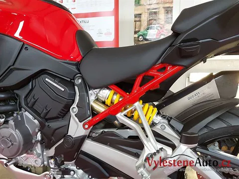 Ducati Multistrada - Leštění a keramická ochrana laku