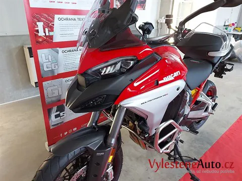 Ducati Multistrada - Leštění a keramická ochrana laku