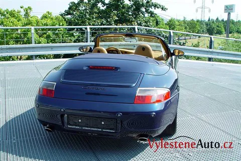 Porsche 911 Cabrio (996) - Vyleštění laku