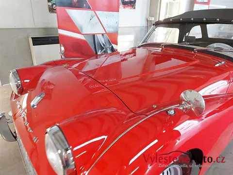 Triumph TR3 - Jemné leštění a ochrana laku