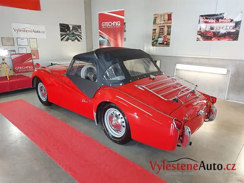 Triumph TR3 - Jemné leštění a ochrana laku