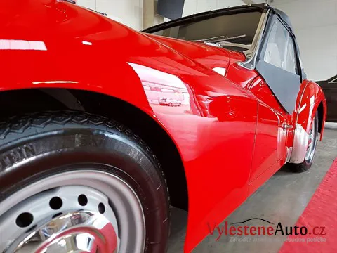 Triumph TR3 - Jemné leštění a ochrana laku