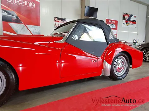 Triumph TR3 - Jemné leštění a ochrana laku