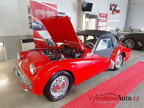 Triumph TR3 - Jemné leštění a ochrana laku