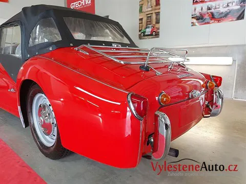 Triumph TR3 - Jemné leštění a ochrana laku