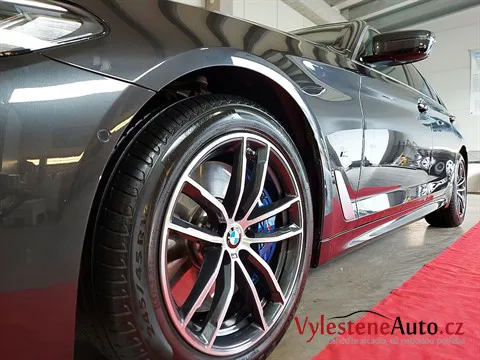BMW 540d - Renovace a keramická ochrana laku