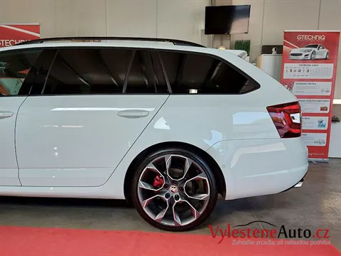 Škoda Octavia RS kombi - Renovace a keramická ochrana laku