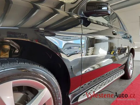 Mercedes ML 320 - Vícekrokové leštění a ochrana laku