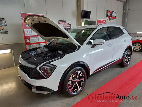 Kia Sportage - Leštění a keramická ochrana laku