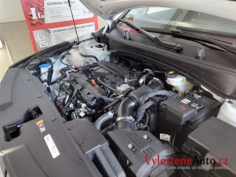 Kia Sportage - Leštění a keramická ochrana laku