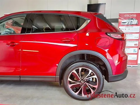 Mazda CX-5 - Vícekrokové leštění a keramická ochrana laku