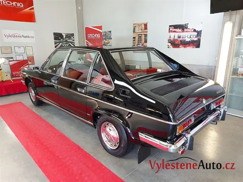 Tatra 613 - Vícekrokové leštění a keramická ochrana laku