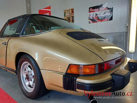 Porsche 911 targa - Vícekrokové leštění a ochrana laku