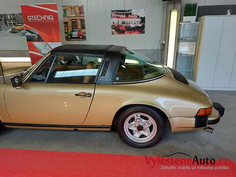 Porsche 911 targa - Vícekrokové leštění a ochrana laku
