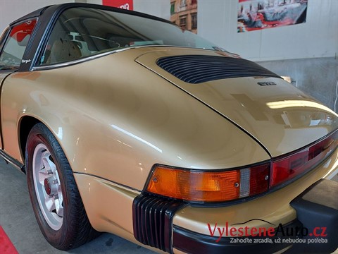 Porsche 911 targa