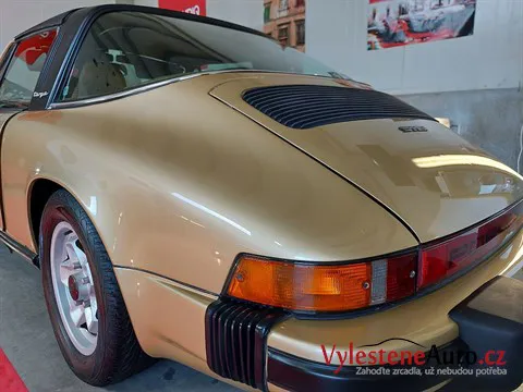 Porsche 911 targa - Vícekrokové leštění a ochrana laku