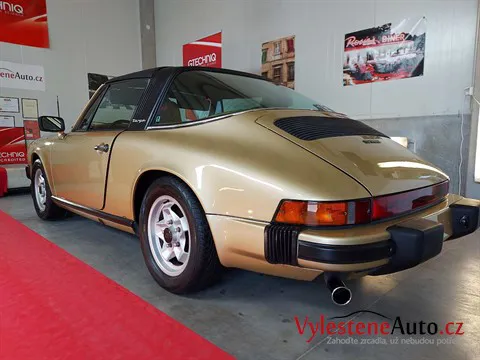 Porsche 911 targa - Vícekrokové leštění a ochrana laku