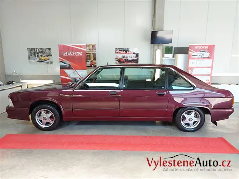 Tatra 613 - Vícekrokové leštění a keramická ochrana laku