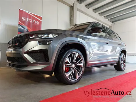 Škoda Kodiaq RS - Vícekrokové leštění a keramická ochrana laku
