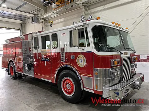 LA Fire Department Truck - Vícekrokové leštění a keramická ochrana laku