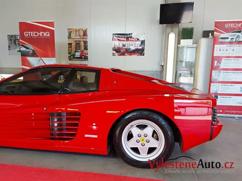 Ferrari Testarossa - Vícekrokové leštění a keramická ochrana laku