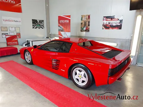 Ferrari Testarossa - Vícekrokové leštění a keramická ochrana laku
