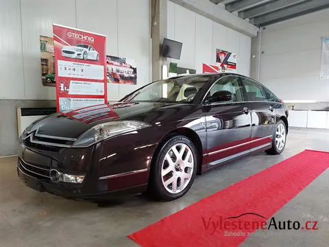 Citroen C6 - Vícekrokové leštění a keramická ochrana laku