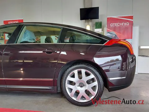 Citroen C6 - Vícekrokové leštění a keramická ochrana laku