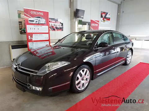 Citroen C6 - Vícekrokové leštění a keramická ochrana laku