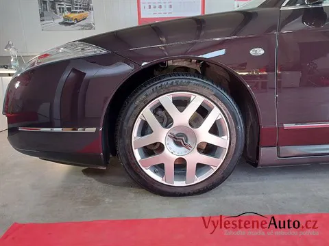 Citroen C6 - Vícekrokové leštění a keramická ochrana laku