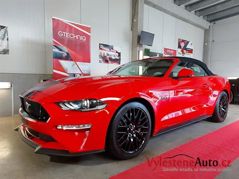 Ford Mustang GT convertible - Vícekrokové leštění a keramická ochrana laku
