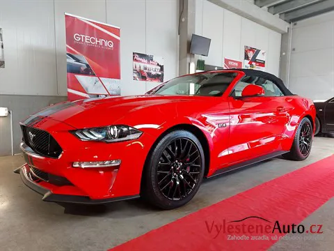 Ford Mustang GT convertible - Vícekrokové leštění a keramická ochrana laku