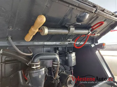 VW KDF (1940) - Čištění, dekonaminace, ošetření sealantem.