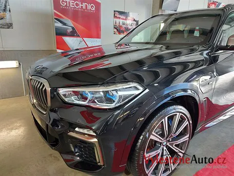 BMW X5 45e - Renovace a keramická ochrana laku