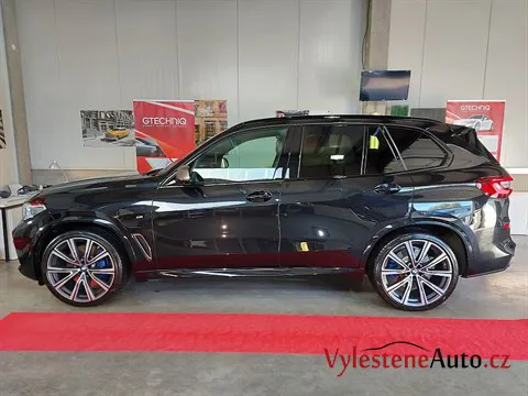 BMW X5 45e - Renovace a keramická ochrana laku