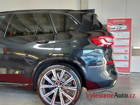 BMW X5 45e - Renovace a keramická ochrana laku