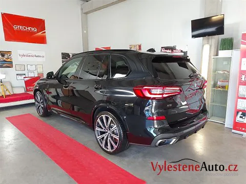 BMW X5 45e - Renovace a keramická ochrana laku