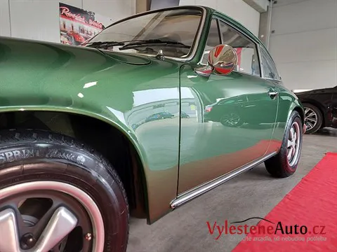 Porsche 911T - Vícekrokové leštění laku