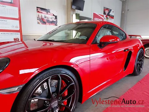 Porsche Cayman GT4 - Renovace a keramická ochrana laku