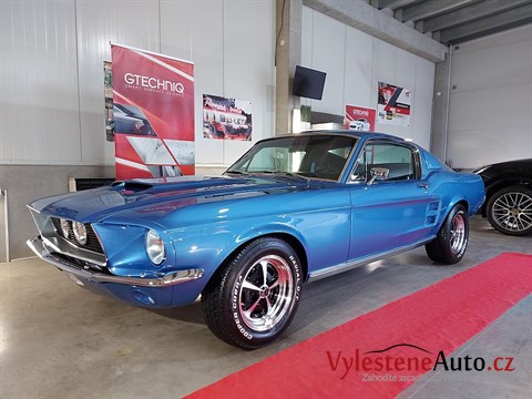 Ford Mustang Fastback