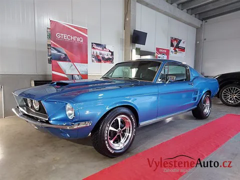 Ford Mustang Fastback - Vícekrokové leštění a ochrana laku