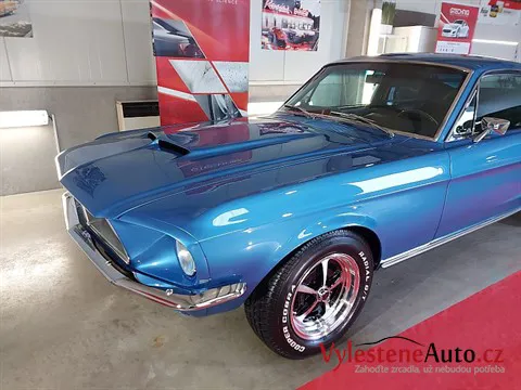 Ford Mustang Fastback - Vícekrokové leštění a ochrana laku