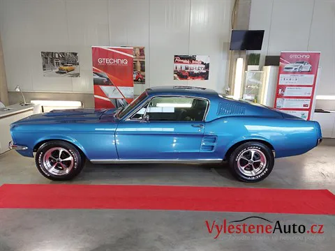 Ford Mustang Fastback - Vícekrokové leštění a ochrana laku