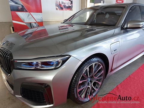 BMW 745e
