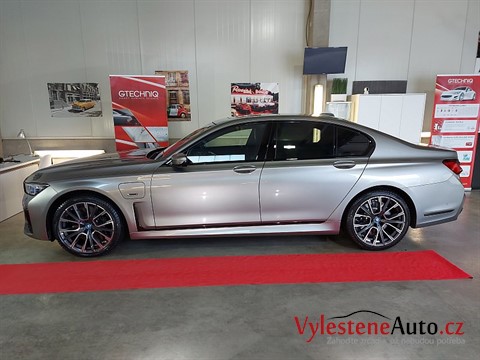 BMW 745e